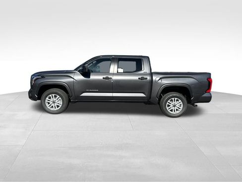 New 2026 Toyota Tundra SR5 image 4