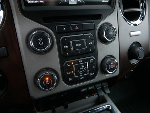 Used 2015 Ford F350 Lariat w/ Chrome Package AWD/4WD image 32
