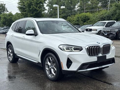 Certified 2023 BMW X3 xDrive30i w/ Premium Package AWD/4WD image 3