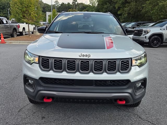 Used 2024 Jeep Compass Trailhawk AWD/4WD image 2