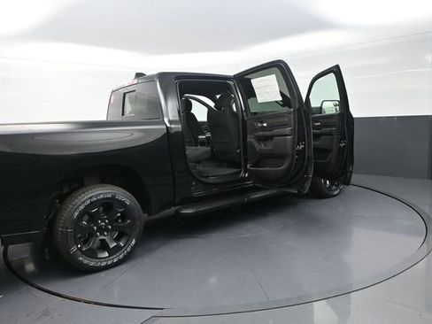 New 2026 RAM 1500 Express AWD/4WD image 26
