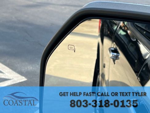 Used 2017 Ford F250 Lariat w/ Chrome Package image 35