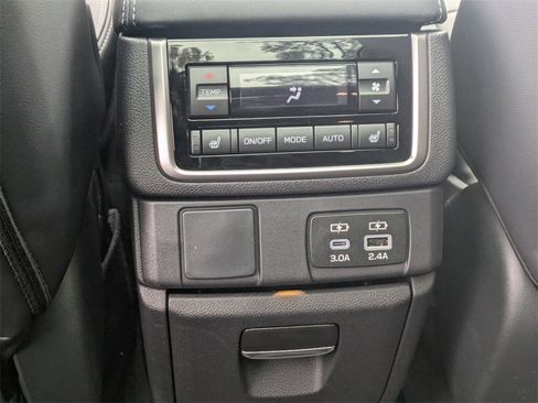 New 2026 Subaru Ascent Limited image 17