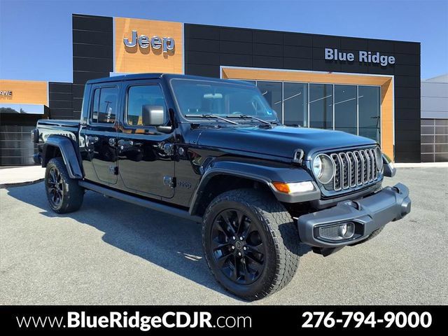 Used 2025 Jeep Gladiator Sport AWD/4WD image 1