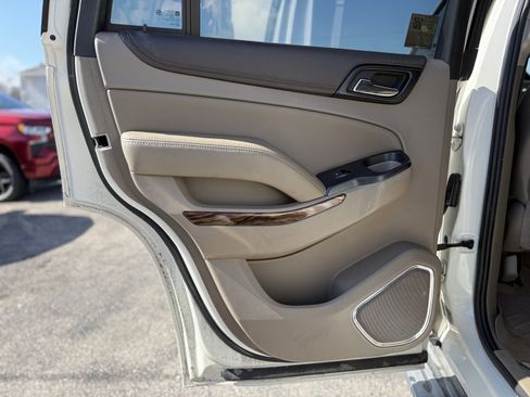 Used 2015 GMC Yukon SLT w/ Open Road Package image 25