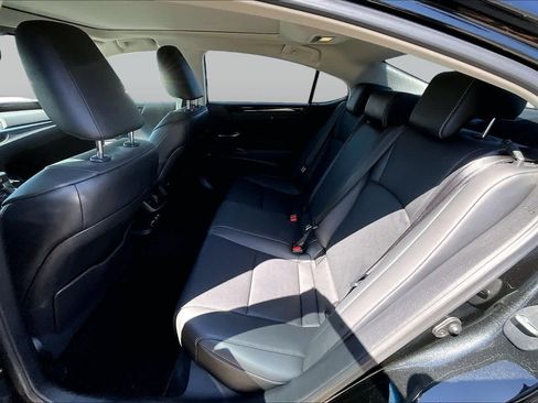 Used 2020 Lexus ES 350 w/ Premium Package FWD image 19