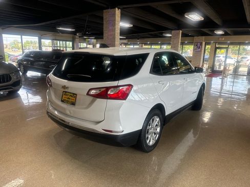 Used 2018 Chevrolet Equinox LS FWD image 6