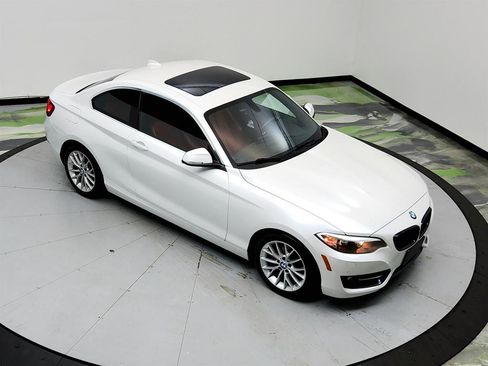 Used 2016 BMW 228i xDrive Coupe image 32