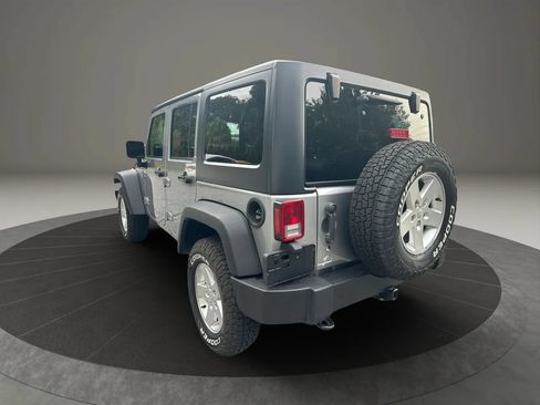 Used 2017 Jeep Wrangler Unlimited Sport w/ Quick Order Package 24S AWD/4WD image 5