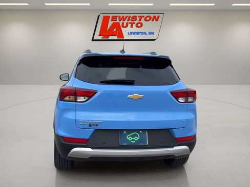 Certified 2024 Chevrolet TrailBlazer LT w/ LT Cold Weather Package AWD/4WD image 4