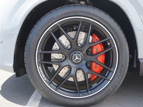 New 2026 Mercedes-Benz GLE 63 AMG S image 23