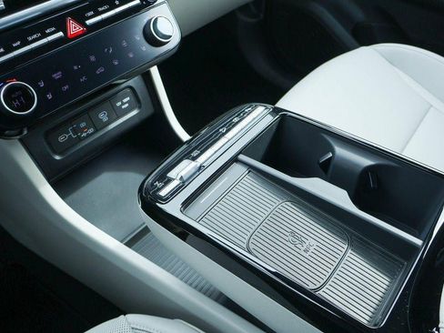 New 2026 Hyundai Tucson Limited image 22