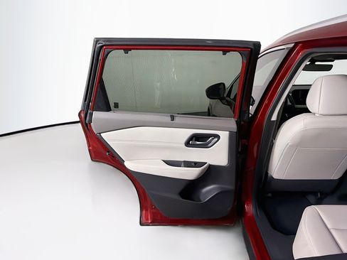 Used 2023 Nissan Rogue SL w/ SL Premium Package FWD image 27