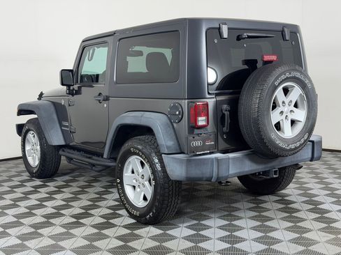 Used 2017 Jeep Wrangler Sport w/ Quick Order Package 24S AWD/4WD image 3