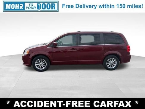 Used 2020 Dodge Grand Caravan SXT image 2