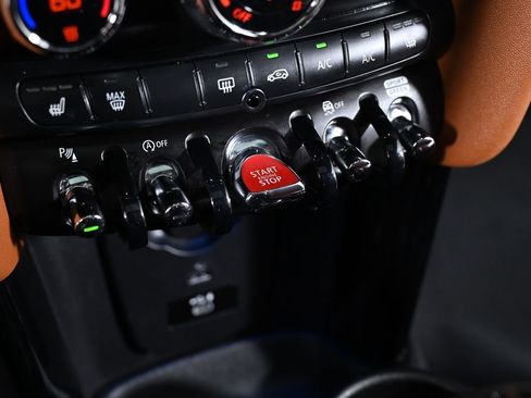 Used 2021 MINI Cooper S FWD image 21