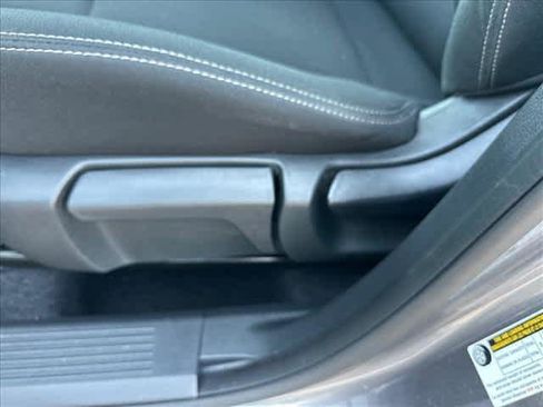 Used 2024 Nissan Rogue S FWD image 15