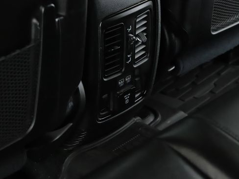 Certified 2021 Jeep Grand Cherokee Limited X image 8