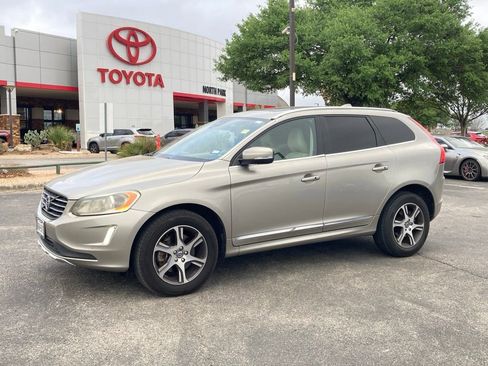 Used 2015 Volvo XC60 T6 w/ Proximity Package image 1