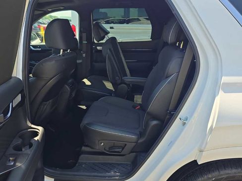 Used 2024 Hyundai Palisade Calligraphy image 14
