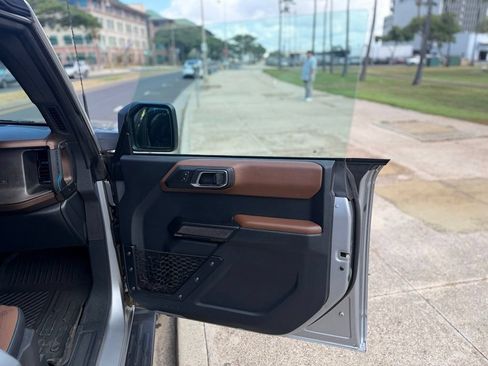 Used 2022 Ford Bronco Outer Banks AWD/4WD image 14