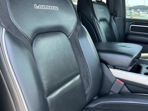Used 2019 RAM 1500 Laramie w/ Sport Appearance Package AWD/4WD image 29