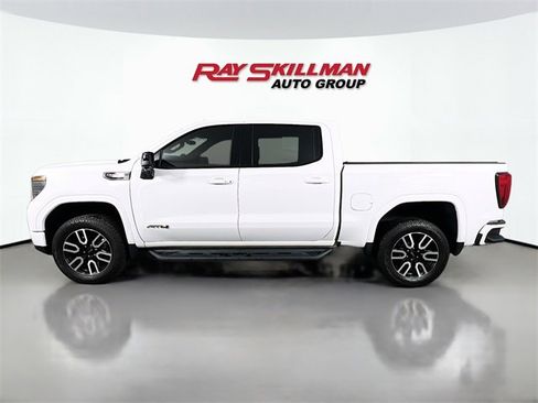 Used 2025 GMC Sierra 1500 AT4 w/ AT4 Premium Package image 4
