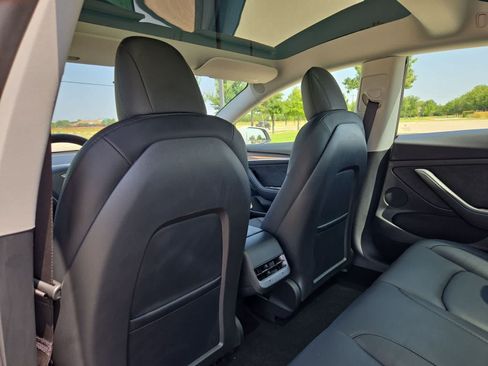 Used 2023 Tesla Model 3 Standard Range RWD image 16
