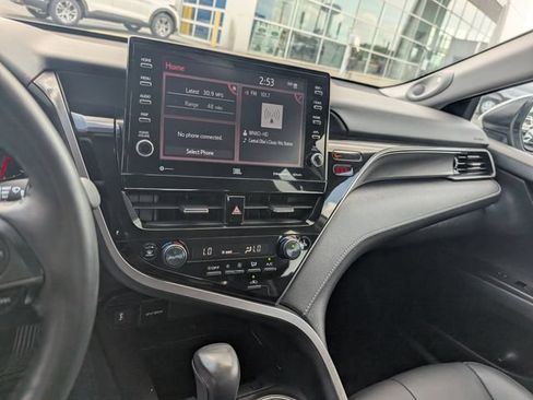 Used 2024 Toyota Camry XSE FWD image 21
