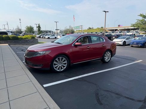Used 2014 Lincoln MKS AWD w/ Equipment Group 201A image 2