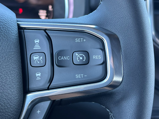 Used 2025 RAM 2500 Laramie w/ Night Edition AWD/4WD image 27