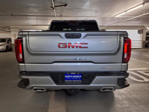 New 2025 GMC Sierra 1500 Denali w/ Technology Package image 7