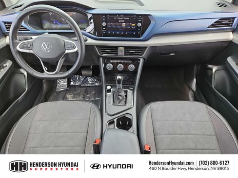 Used 2023 Volkswagen Taos SE FWD image 15
