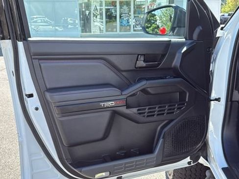 Certified 2026 Toyota Tacoma TRD Pro AWD/4WD image 9