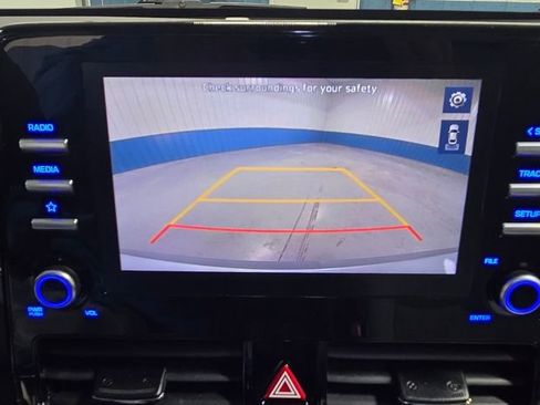 Used 2022 Hyundai Ioniq Blue image 32