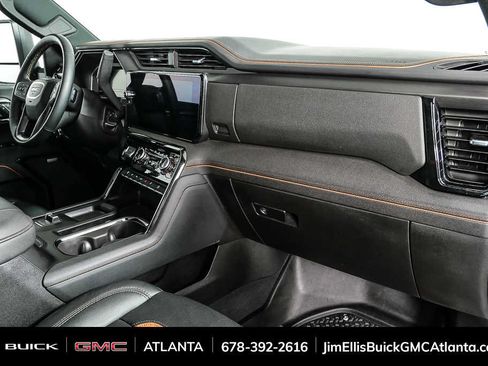 Used 2025 GMC Sierra 2500 AT4 w/ AT4 Premium Plus Package AWD/4WD image 24