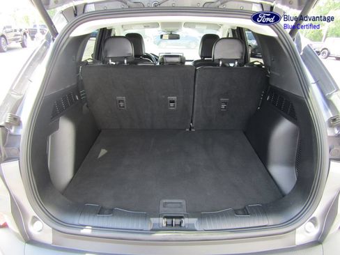 Certified 2025 Ford Escape Platinum AWD/4WD image 25