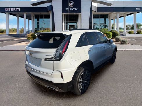 Used 2024 Cadillac XT4 Sport AWD/4WD image 2