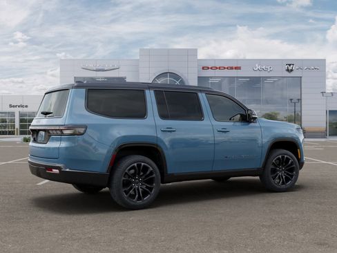 New 2026 Jeep Grand Wagoneer Summit image 4