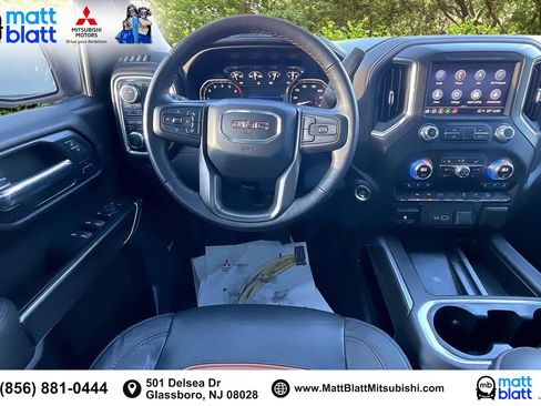 Used 2022 GMC Sierra 1500 AT4 w/ AT4 Premium Package image 6