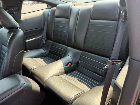 Used 2007 Ford Mustang Shelby GT500 RWD image 29