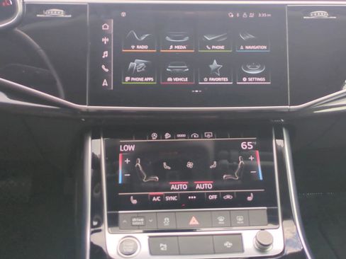 Used 2023 Audi Q7 3.0T Premium Plus AWD/4WD image 15