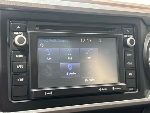 Used 2017 Toyota Tacoma SR5 w/ Tow Package image 11