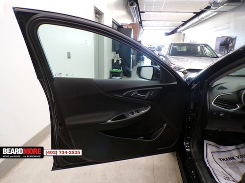 Used 2021 Chevrolet Malibu RS image 16