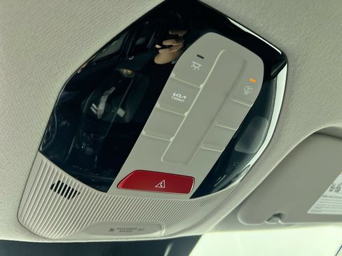 New 2026 Kia K4 FWD image 19