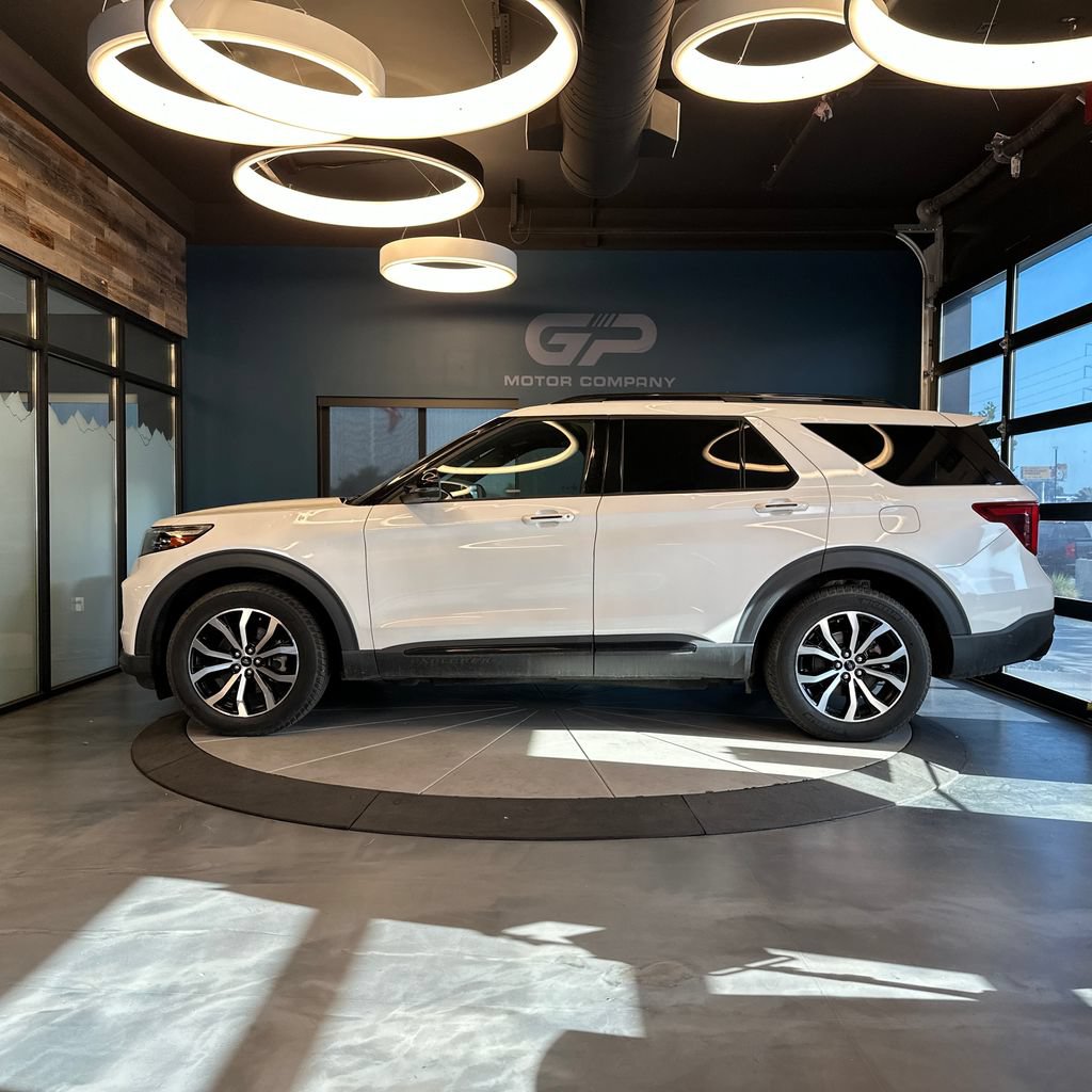 Used 2020 Ford Explorer ST w/ Premium Technology Package AWD/4WD image 6