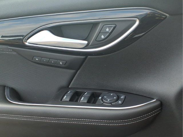 Used 2024 Buick Envision Preferred AWD/4WD image 13