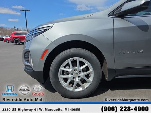 Used 2023 Chevrolet Equinox LT AWD/4WD image 11