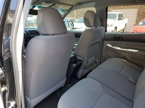 Used 2013 Toyota Tacoma 4x4 Double Cab w/ SR5 Pkg image 21