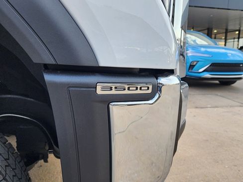 New 2026 GMC Sierra 3500 Pro w/ Convenience Package image 12